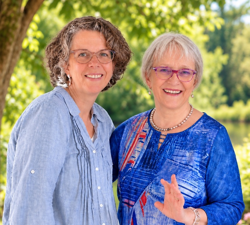 Brigitte et France, Ch&eacute;s D&eacute;mucheus